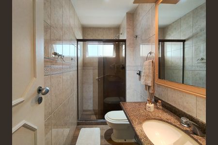 Apartamento para alugar com 61m², 1 quarto e 1 vaga Apartamento para alugar com 61m², 1 quarto e 1 vagaBanheiro Corredor