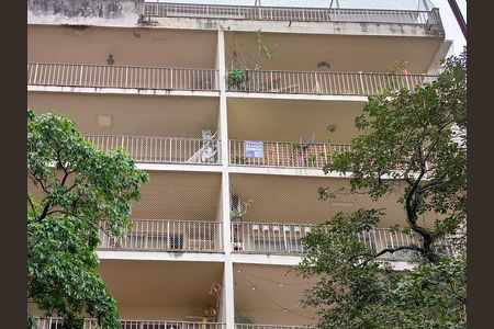 Apartamento para alugar com 61m², 1 quarto e 1 vaga Apartamento para alugar com 61m², 1 quarto e 1 vagaFachada e portaria