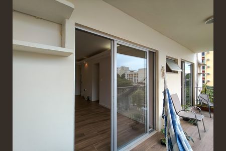 Apartamento para alugar com 61m², 1 quarto e 1 vaga Apartamento para alugar com 61m², 1 quarto e 1 vagaVaranda da Sala