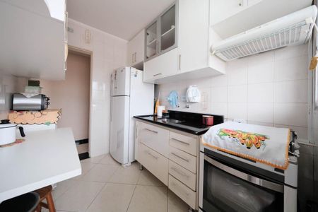 Apartamento à venda com 60m², 2 quartos e 1 vagaCozinha e Área de Serviço