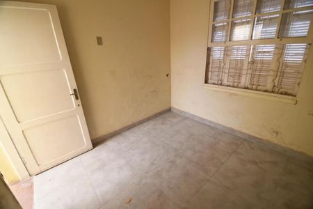 Casa à venda com 230m², 3 quartos e 2 vagas Casa à venda com 230m², 3 quartos e 2 vagasQuarto de serviço