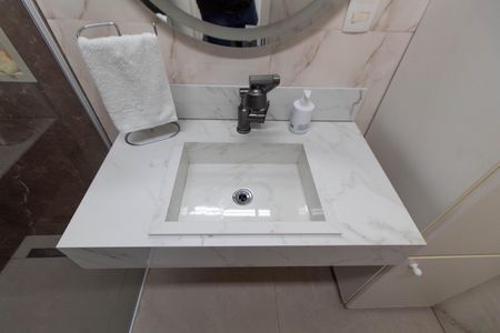 Apartamento à venda com 138m², 3 quartos e 1 vaga Apartamento à venda com 138m², 3 quartos e 1 vagaBANHEIRO