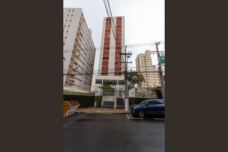 Apartamento à venda com 138m², 3 quartos e 1 vaga Apartamento à venda com 138m², 3 quartos e 1 vagaFACHADA