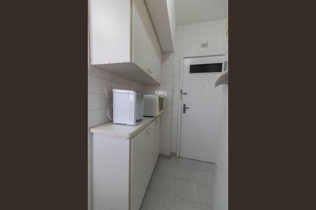 Apartamento à venda com 138m², 3 quartos e 1 vaga Apartamento à venda com 138m², 3 quartos e 1 vagaÁREA DE SERVIÇO
