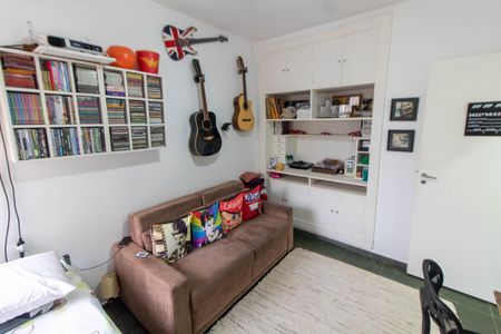 Apartamento à venda com 138m², 3 quartos e 1 vaga Apartamento à venda com 138m², 3 quartos e 1 vagaQUARTO 1