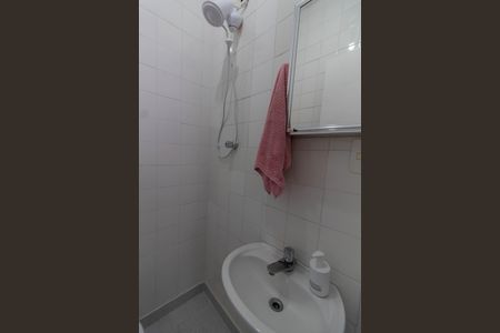 Apartamento à venda com 138m², 3 quartos e 1 vaga Apartamento à venda com 138m², 3 quartos e 1 vagaBANHEIRO DA ÁREA DE SERVIÇO