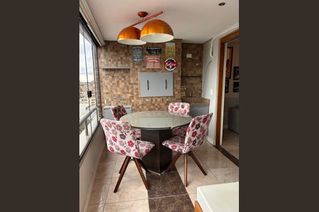 Cozinha de apartamento para alugar com 3 quartos, 90m² em Salgado Filho, Gravataí