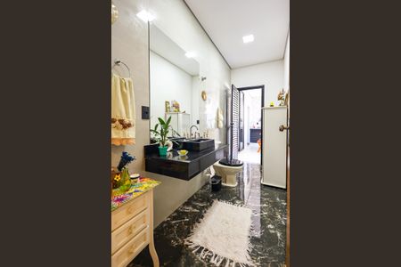 Casa de condomínio para alugar com 183m², 3 quartos e 4 vagas Casa de condomínio para alugar com 183m², 3 quartos e 4 vagasLavabro
