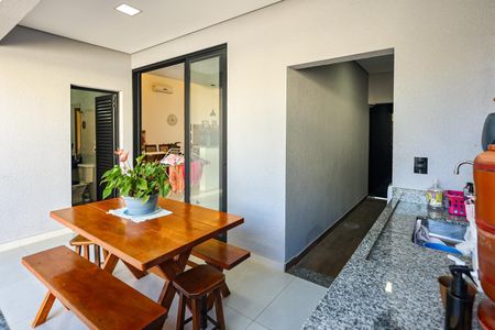 Casa de condomínio para alugar com 183m², 3 quartos e 4 vagas Casa de condomínio para alugar com 183m², 3 quartos e 4 vagasArea Gourmet