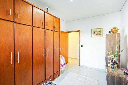 Casa de condomínio para alugar com 183m², 3 quartos e 4 vagas Casa de condomínio para alugar com 183m², 3 quartos e 4 vagasQuarto 1
