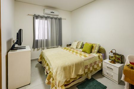 Casa de condomínio para alugar com 183m², 3 quartos e 4 vagas Casa de condomínio para alugar com 183m², 3 quartos e 4 vagasSuite 2