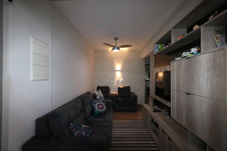 Apartamento à venda com 123m², 3 quartos e 1 vaga Apartamento à venda com 123m², 3 quartos e 1 vagaSala