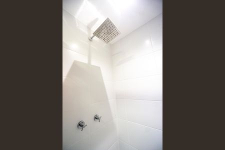Apartamento à venda com 68m², 2 quartos e 1 vagaChuveiro