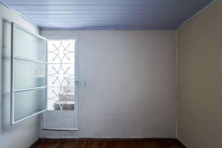 Casa para alugar com 60m², 2 quartos e 1 vaga Casa para alugar com 60m², 2 quartos e 1 vagaQuarto