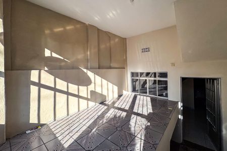 Casa para alugar com 60m², 2 quartos e 1 vaga Casa para alugar com 60m², 2 quartos e 1 vagaGaragem
