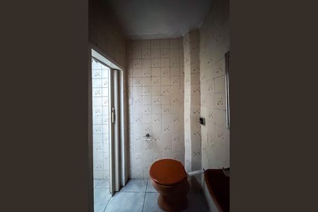 Casa para alugar com 60m², 2 quartos e 1 vaga Casa para alugar com 60m², 2 quartos e 1 vagaBanheiro de serviço