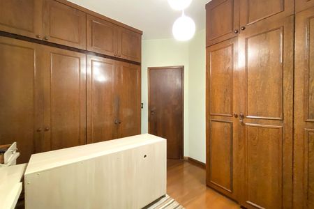 Apartamento à venda com 150m², 2 quartos e 2 vagas Apartamento à venda com 150m², 2 quartos e 2 vagasQuarto 2