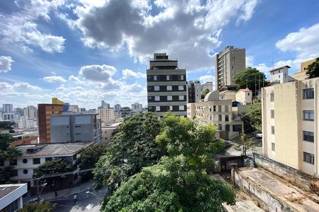 Apartamento à venda com 150m², 2 quartos e 2 vagas Apartamento à venda com 150m², 2 quartos e 2 vagasVista Quarto 1