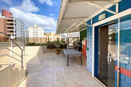 Apartamento à venda com 150m², 2 quartos e 2 vagas Apartamento à venda com 150m², 2 quartos e 2 vagasCobertura