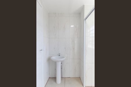 Apartamento para alugar com 45m², 2 quartos e 1 vaga Apartamento para alugar com 45m², 2 quartos e 1 vagaBanheiro