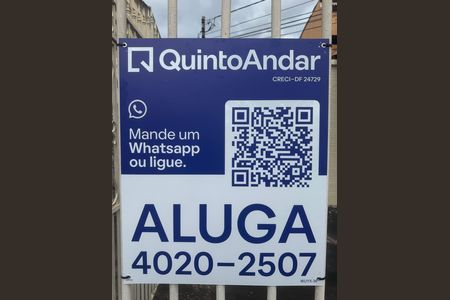 Casa à venda com 360m², 7 quartos e 4 vagas Casa à venda com 360m², 7 quartos e 4 vagasPlaquinha