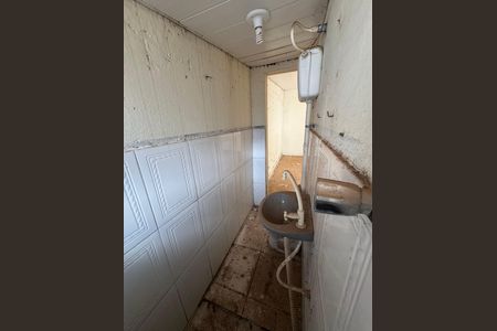 Casa à venda com 360m², 7 quartos e 4 vagas Casa à venda com 360m², 7 quartos e 4 vagasBanheiro do anexo 5