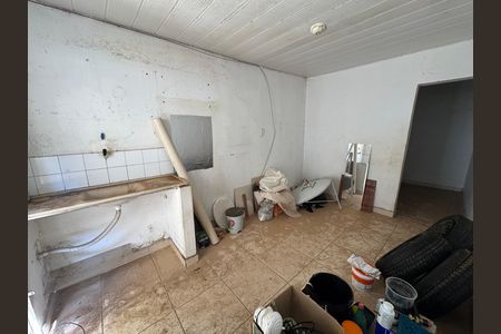Casa à venda com 360m², 7 quartos e 4 vagas Casa à venda com 360m², 7 quartos e 4 vagasSala anexo 4