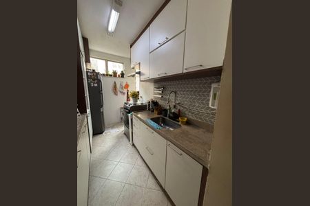 Apartamento à venda com 65m², 2 quartos e 1 vaga Apartamento à venda com 65m², 2 quartos e 1 vagaCozinha