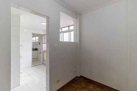 Apartamento à venda com 134m², 3 quartos e 1 vaga Apartamento à venda com 134m², 3 quartos e 1 vagaQuarto de Serviço