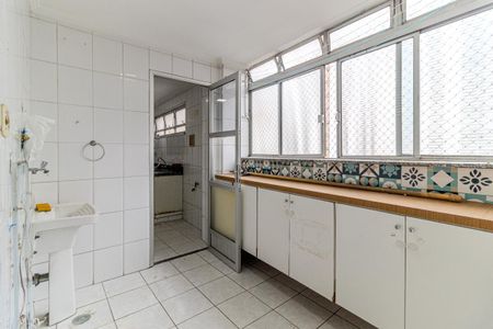 Apartamento à venda com 134m², 3 quartos e 1 vaga Apartamento à venda com 134m², 3 quartos e 1 vagaÁrea de Serviço