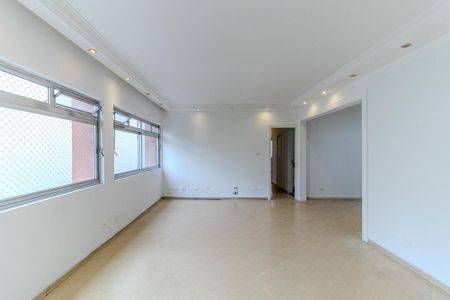 Apartamento à venda com 134m², 3 quartos e 1 vaga Apartamento à venda com 134m², 3 quartos e 1 vagaSala