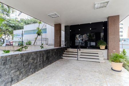 Apartamento à venda com 134m², 3 quartos e 1 vaga Apartamento à venda com 134m², 3 quartos e 1 vagaEntrada