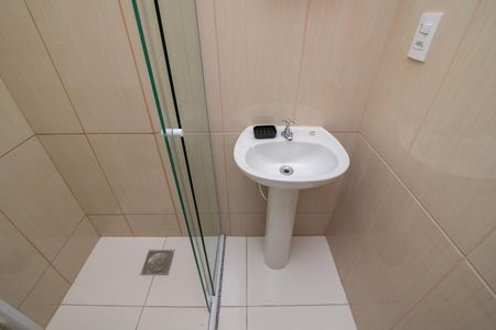 Apartamento para alugar com 62m², 2 quartos e 1 vaga Apartamento para alugar com 62m², 2 quartos e 1 vagaBanheiro
