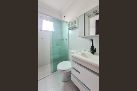 Casa para alugar com 270m², 3 quartos e 6 vagas Casa para alugar com 270m², 3 quartos e 6 vagasBanheiro da Suíte 3