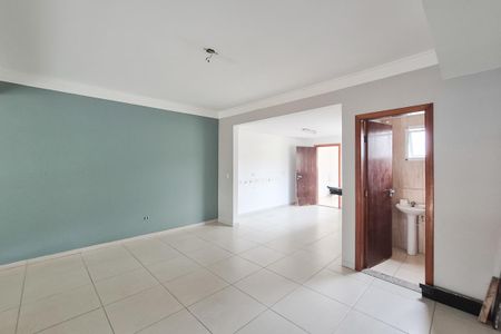 Casa para alugar com 270m², 3 quartos e 6 vagas Casa para alugar com 270m², 3 quartos e 6 vagasSala 2