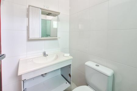 Casa para alugar com 270m², 3 quartos e 6 vagas Casa para alugar com 270m², 3 quartos e 6 vagasBanheiro da Suíte 2