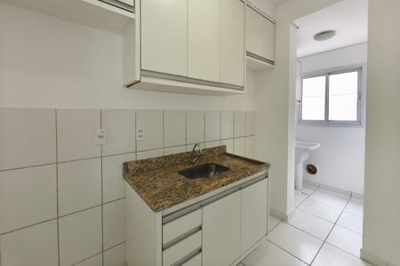 Cozinha de apartamento à venda com 2 quartos, 58m² em Jardim Novo Maracana, Campinas