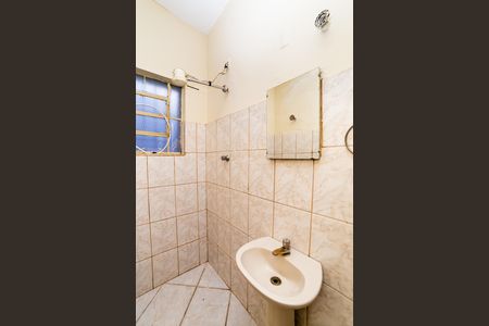 Casa para alugar com 100m², 4 quartos e sem vagaBanheiro Social 1