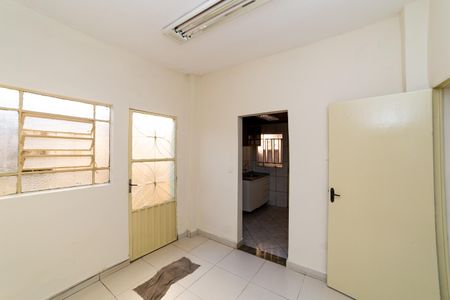 Casa para alugar com 100m², 4 quartos e sem vagaCopa