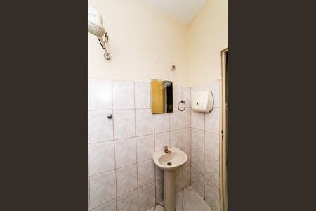 Casa para alugar com 100m², 4 quartos e sem vagaBanheiro Social 1