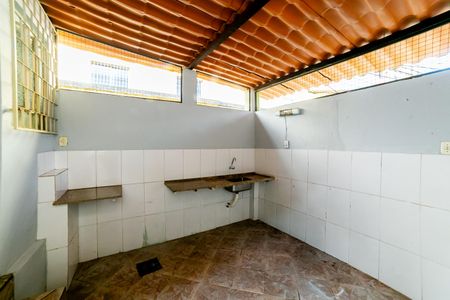Casa para alugar com 100m², 4 quartos e sem vagaÁrea de Serviço