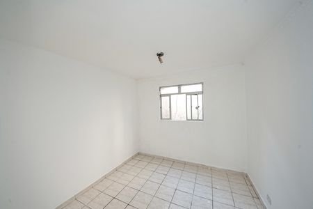 Casa para alugar com 2 quartos, 124m² em Vila Antonieta, São Paulo