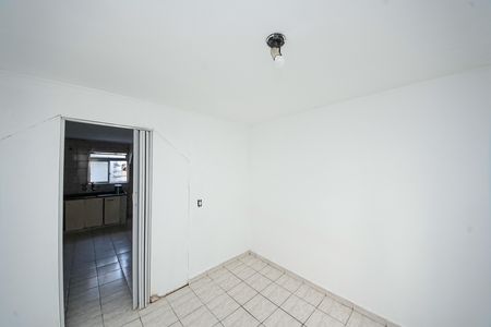 Casa para alugar com 2 quartos, 124m² em Vila Antonieta, São Paulo