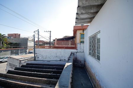 Casa para alugar com 124m², 2 quartos e 1 vaga Casa para alugar com 124m², 2 quartos e 1 vagaVaranda