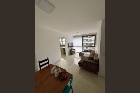 Sala de apartamento para alugar com 2 quartos, 100m² em SHCNW, Brasília