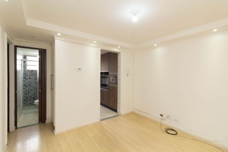 Sala de apartamento para alugar com 2 quartos, 45m² em Guaianases, São Paulo