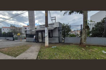 Apartamento para alugar com 45m², 2 quartos e 1 vaga Apartamento para alugar com 45m², 2 quartos e 1 vagaFachada e portaria