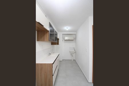 Apartamento para alugar com 38m², 2 quartos e sem vaga Apartamento para alugar com 38m², 2 quartos e sem vagaCozinha e Área de Serviço