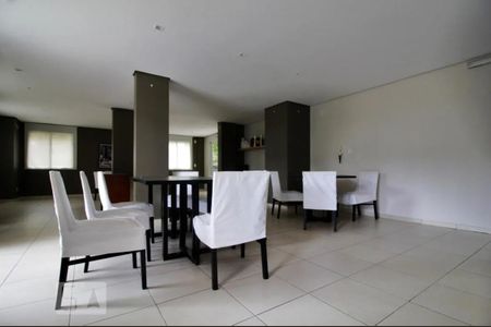Apartamento à venda com 75m², 2 quartos e 2 vagas Apartamento à venda com 75m², 2 quartos e 2 vagasSalão de Festas