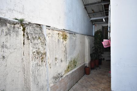 Casa à venda com 130m², 2 quartos e 1 vagaQuintal
